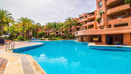 Oasis 3 bedroom Marbella Golden Mile - Foto 4