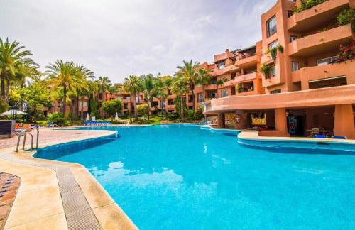 Oasis 3 bedroom Marbella Golden Mile - Foto 4