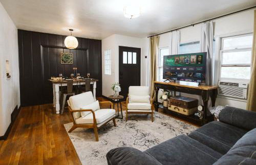 Amazing Escape King Bed BSU Parking Fire Pit - Photo 10