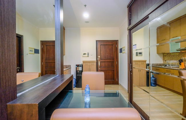 Fancy And Classic Studio Room At Bellezza Apartment - Foto 11