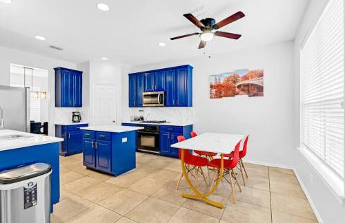 4 BR w/ Pool 10 min to Six flags, AT&T Stadium & Glode Life Park - Foto 55