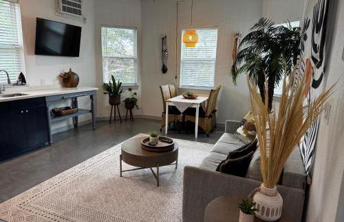 Elizabeth Manor in Downtown Huntsville - Foto 1