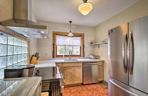 Remote Escape Riverside Home with Scenic Views - Photo 8