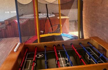 Casa de alto padrão com piscina,quadra e jacuzzi em condomínio - Foto 4