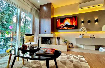 Lindo e aconchegante com lareira cond c/ piscina - Foto 4