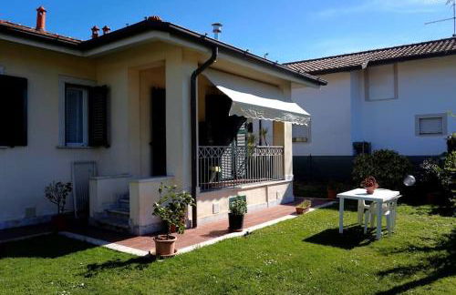 Villa Adriana. Villetta a due passi dal mare - Foto 8