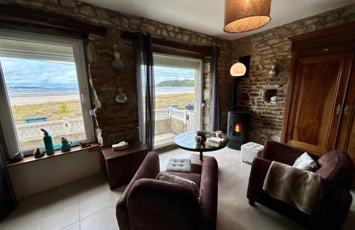 Charming seaside family home - sleeps 8 - Foto 9