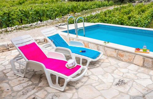 Vineyard House & Olive Grove House - Photo 29