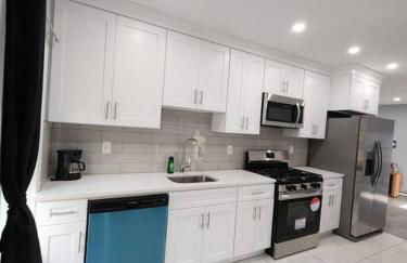 Two-Bedroom Home 25 min to NYC free parking-UNIT-2 - Foto 20