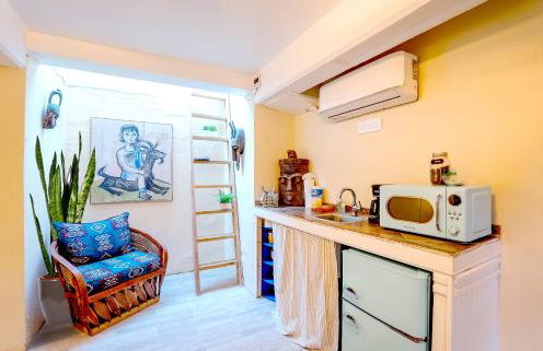 Charming Basement Studio Guesthouse 2 Blocks from UofA - Foto 5