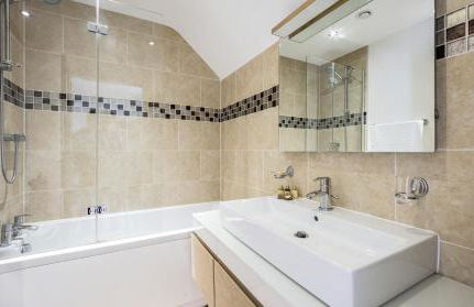 Stunning Barn Conversion with HOT TUB and ALPACAS - Ty Cerrig Barn - Photo 25