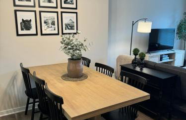 Elegant & Modern Plymouth 3-bed 25-bath Townhome - Foto 4
