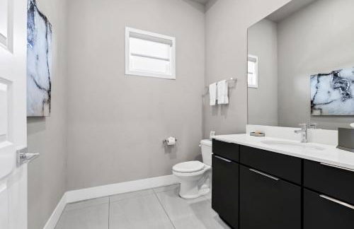 Serene Condo Near Disney With Resort & Waterpark Access - B52-205 - Foto 8