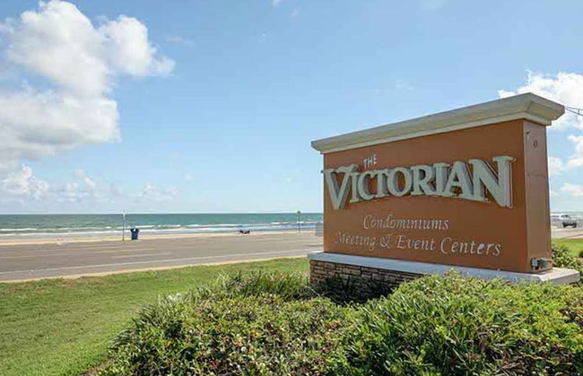 Beautiful Ocean Views at The Victorian - Foto 25