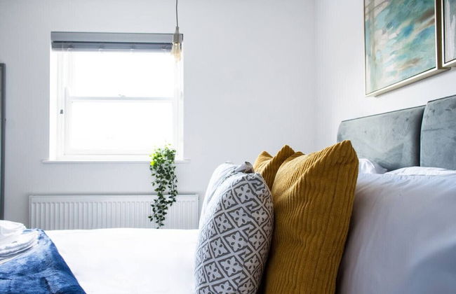 Whitemoor Suite Leamington Spa - Photo 1