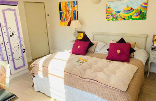 La villa du Bau Reddoun ,piscine ,jardin , jolie vue sur Callian, calme et serenite - Foto 18