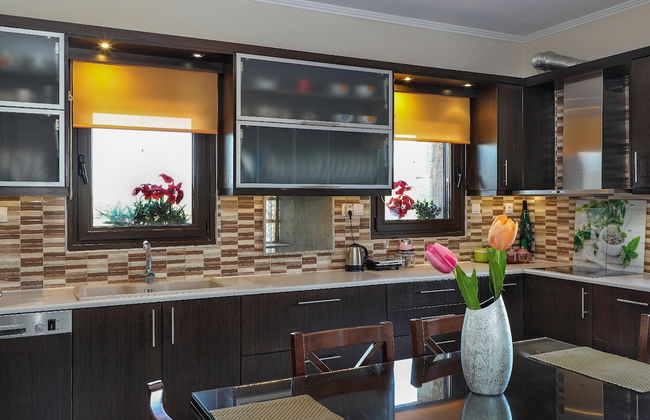 Heliopetra Lux Villa with private Pool - Foto 8