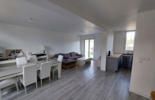 Maison calme proche de la cité des loisirs - Foto 1