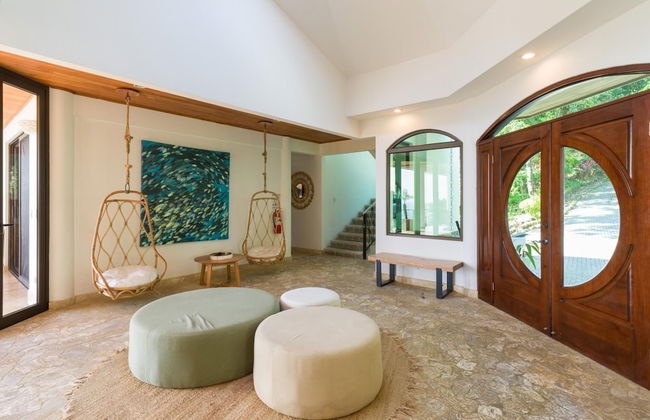 Stunning 7 BR Villa Manuel Antonio Sanctuary - Photo 22