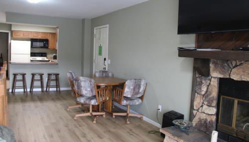 Wheelhouse Condo Lake View! 3BR 3BA - Foto 3