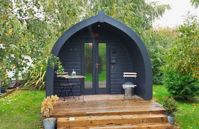 The Little Hide - Adult Only Camping Pods - Photo 48