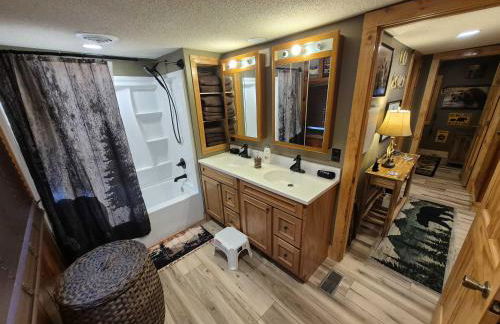 Lake and Lodge By KZOOBNB family - Foto 37