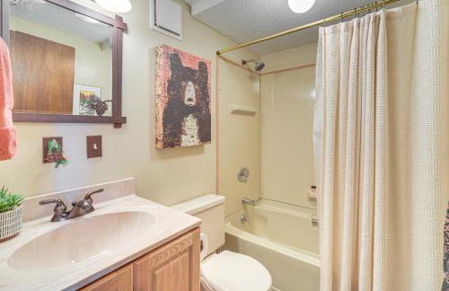 Waterfront Escape on Big Sand Lake with Private Dock - Foto 29