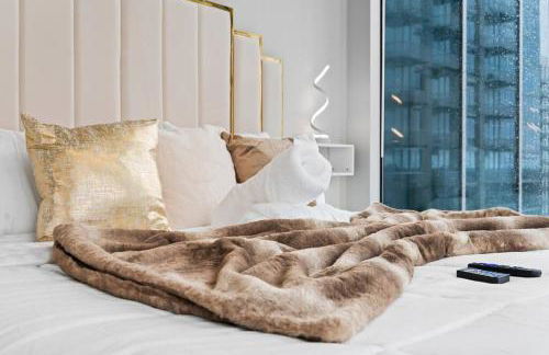 NEW! Luxury Champagne Towers Kingbed FreeParking - Foto 8