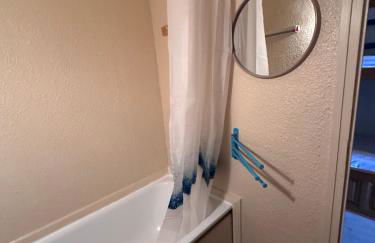 Studio cosy 4 pers, à APOLLO - Pied des pistes - SkiOpied, Casier à skis - Parking Gratuit - Domaine des Sybelles - Foto 9