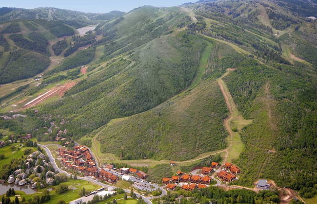 Kestrel by Avantstay Close to the Ski Slopes in This Majestic Home in Park City - Photo 6