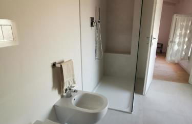 The Orange Flat - Photo 12