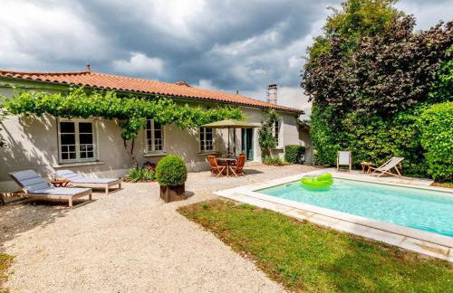 Maison avec piscine partagée proche de Périgueux - FR-1-616-528 - Foto 1