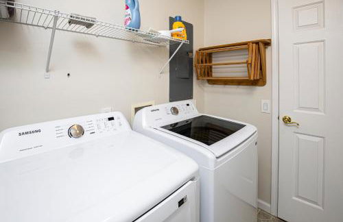 5mi to Big Boulder Hot tub Patio Firepit Fast WiFi - Foto 17