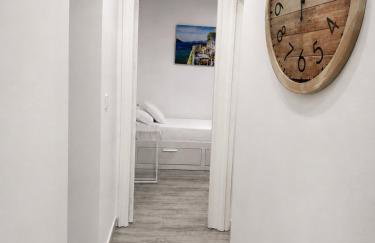 Apartamento renovado y tranquilo, 2 dormitorios bien comunicado con el centro de Madrid - Foto 14