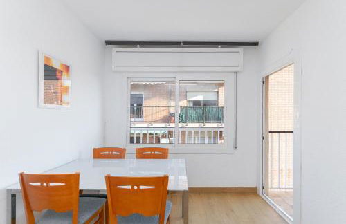 Cadillac Check-in flexible-Bien comunicado-cerca Barcelona - Foto 24