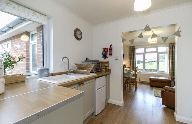 Queen Bower Farm Lodge - Foto 8