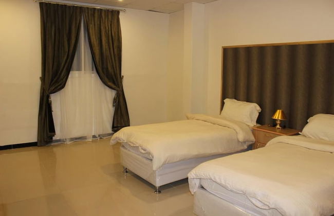 Al Amoria Furnished Apartments 3 - Foto 8