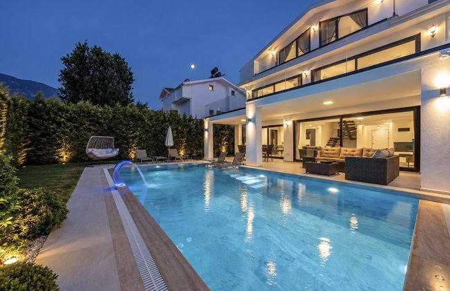 Luxury 4-bed Villa With Private Pool and Jacuzzi - Foto 29