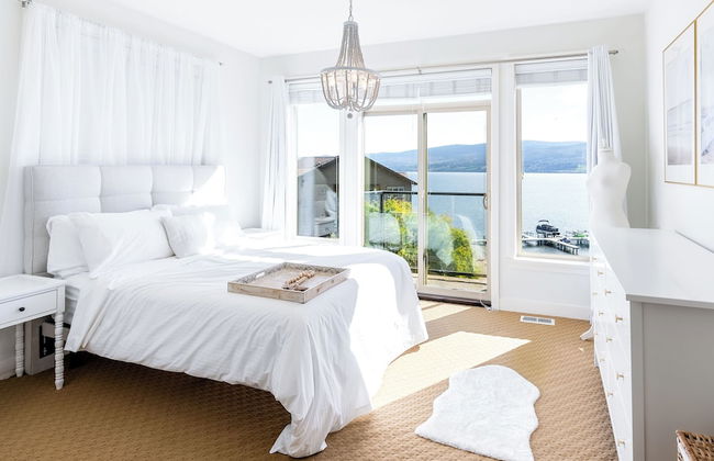 The Beach House at Barona Beach 4301 - Photo 1