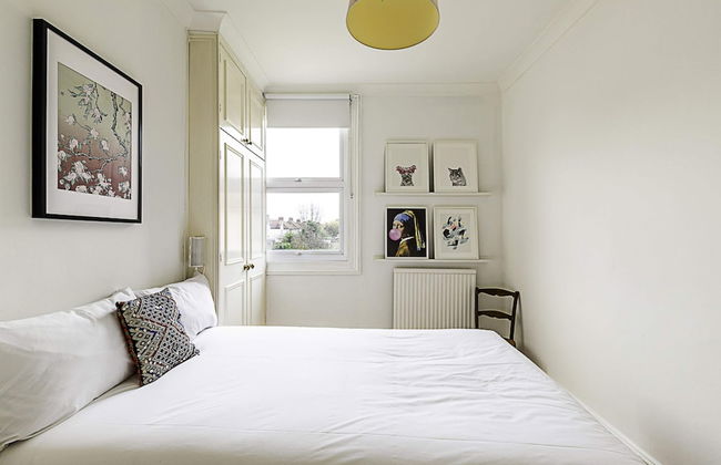 Beautiful Three Bed Abode Near Dollis Hill - Foto 6