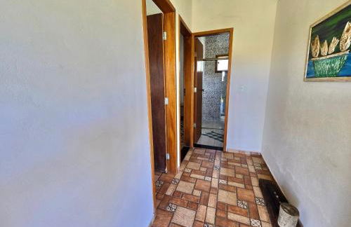 Chalés Vila Carrancas - Ao lado do centro com piscina, cozinha completa e muita tranquilidade - Foto 58