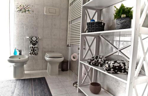 Modern apartment halfway between Milan and Como - Foto 27