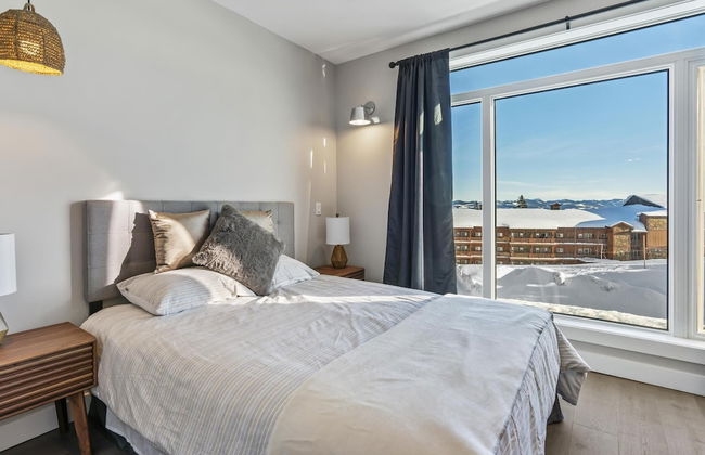 Chalet Monashee-brand New High End W/amazing Views - Photo 7