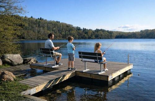 Luxury Villa with Hot Tub, Two Fire Pits, King Bed Suite, Game Room & Fenced Yard - Foto 13