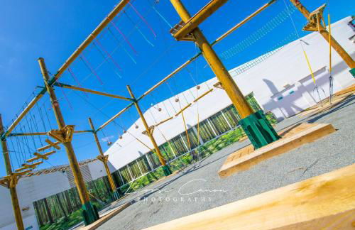 River Lodge Platinum Plus Holiday Home with River Views, Free Wifi & Netflix - Foto 41