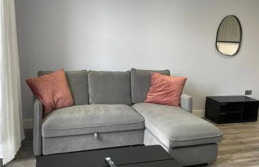 Square Flat - Modern - En-Suites - 6 Guests - Foto 4