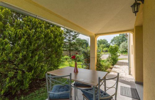 Malerisches Apartment in der Natur mit Pool, Outdoor-Kueche, BBQ, Spielplatz - Photo 19