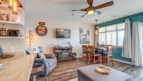 Top-Floor Balcony and Serene Views Huddleston Condo - Foto 5