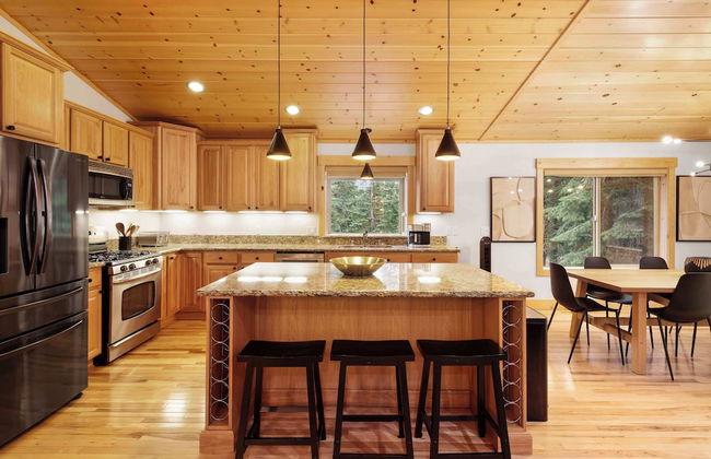 Modern Lake Tahoe Retreat Ski and Swim - Foto 8