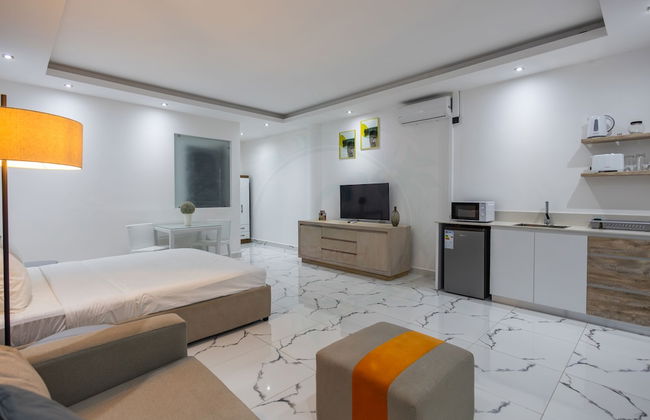 O'Beach Boutique Studios - Photo 12